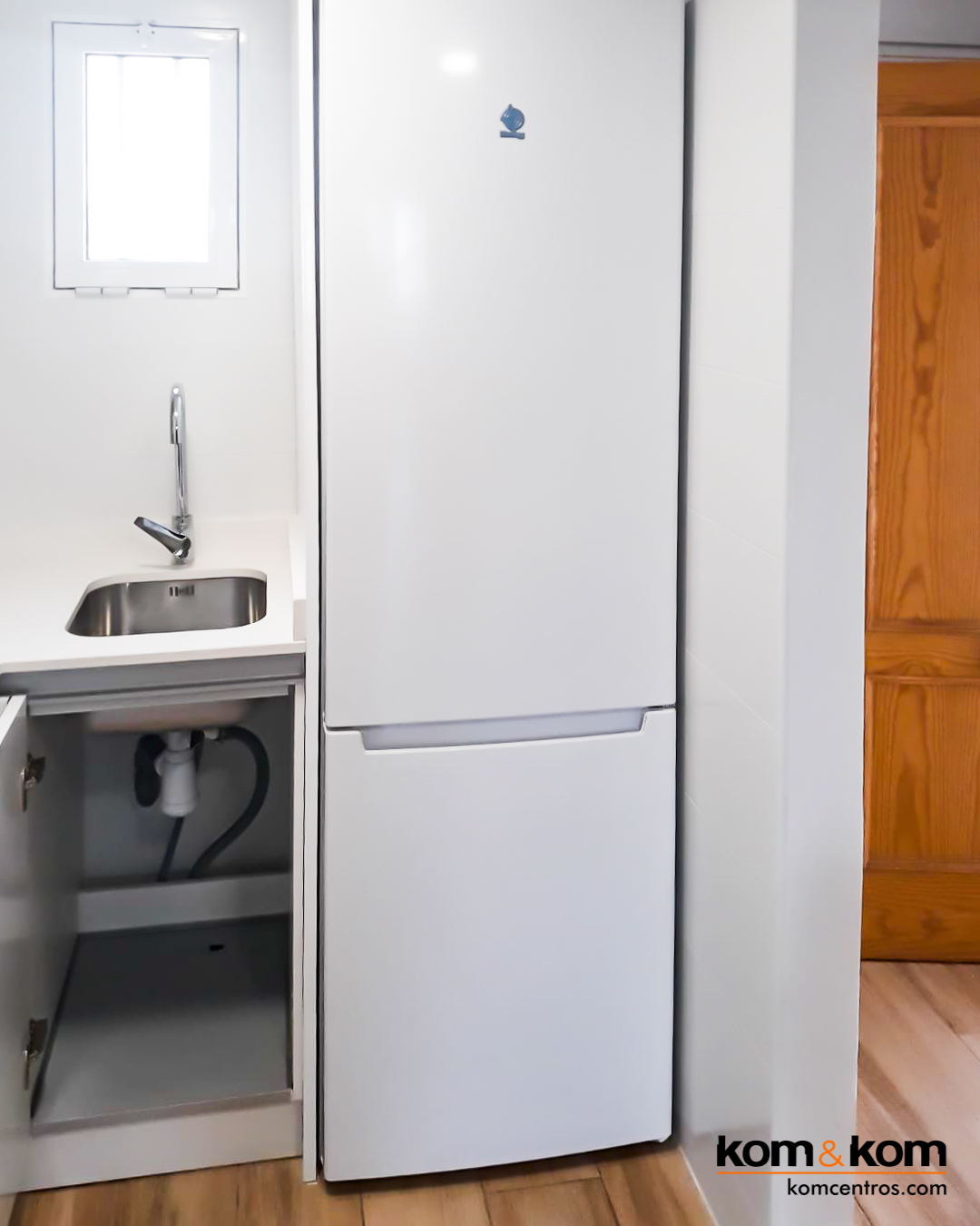 Cocina total White en piso de Benidorm